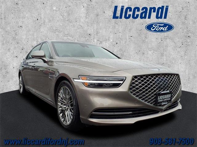 2022 Genesis G90