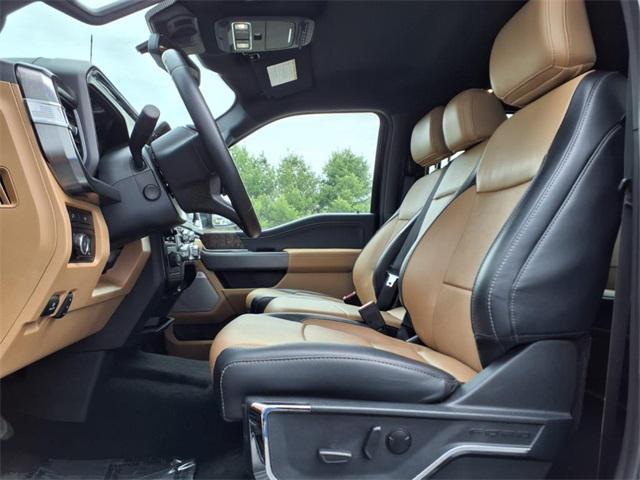 Photo of 2023 Black Metallic Ford F-350