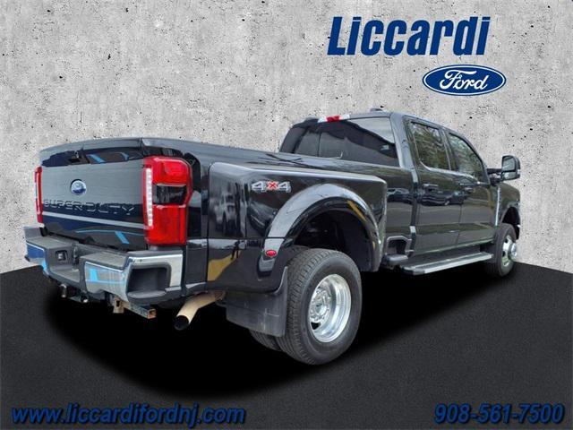 Photo of 2023 Black Metallic Ford F-350