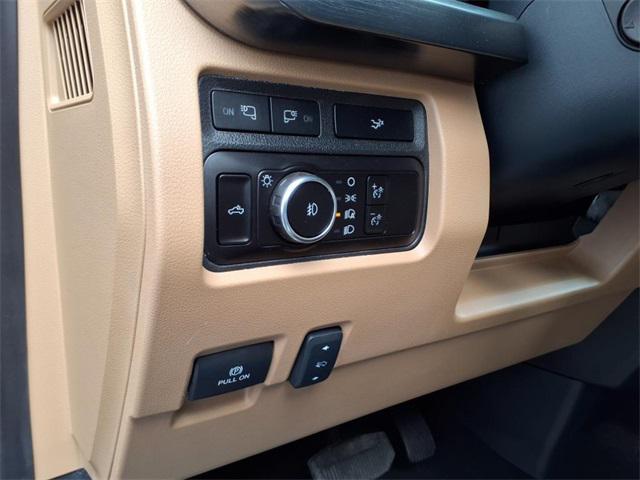 Photo of 2023 Black Metallic Ford F-350