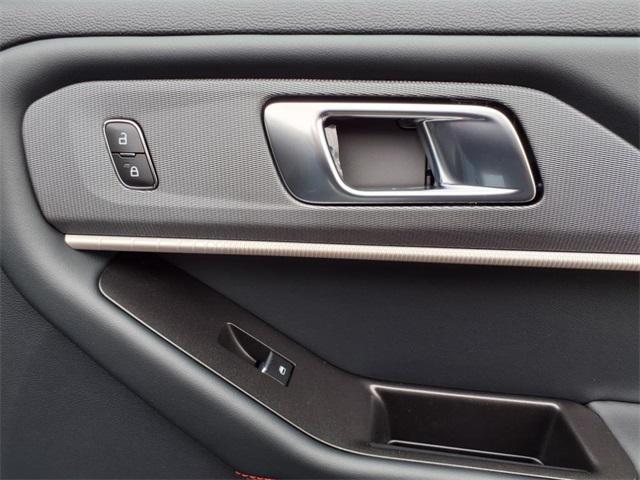 Photo of 2025 Vapor Blue Metallic Ford Explorer