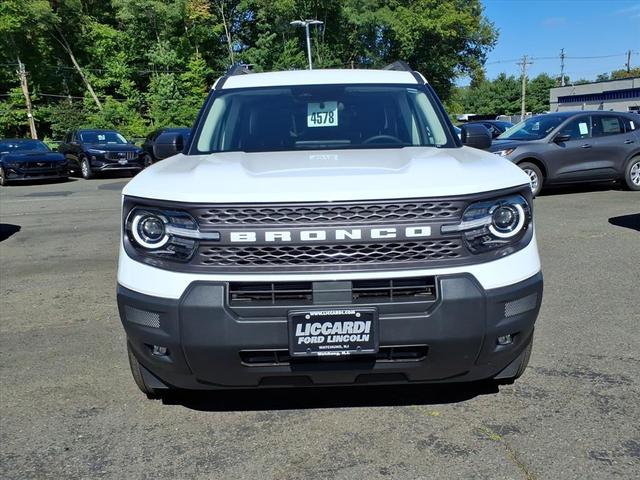 Photo of 2025 Oxford White Ford Bronco Sport