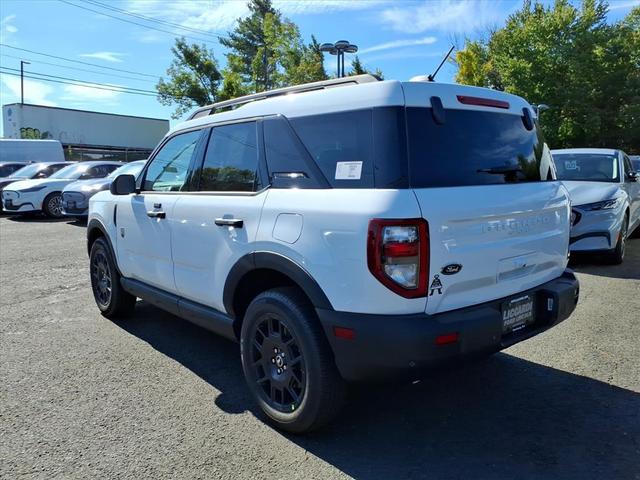 Photo of 2025 Oxford White Ford Bronco Sport