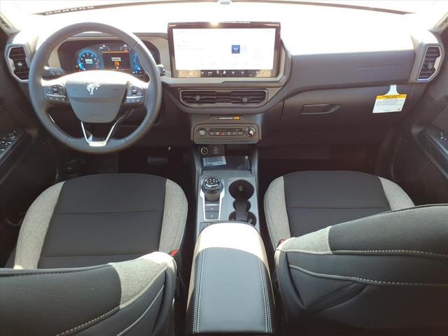 Photo of 2025 Oxford White Ford Bronco Sport