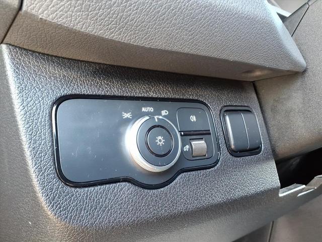 Photo of 2021 Arctic White Mercedes-Benz Sprinter 2500