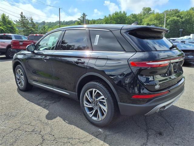 Photo of 2025 Black Metallic Lincoln Corsair