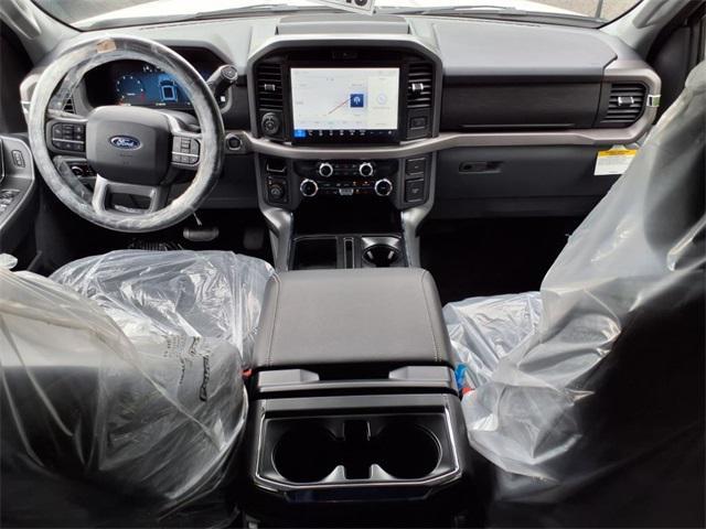 Photo of 2025 Oxford White Ford F-150