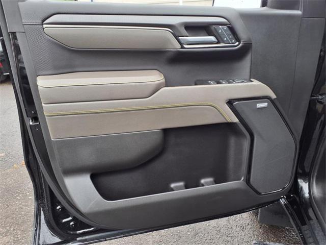 Photo of 2022 Black Chevrolet Silverado 1500