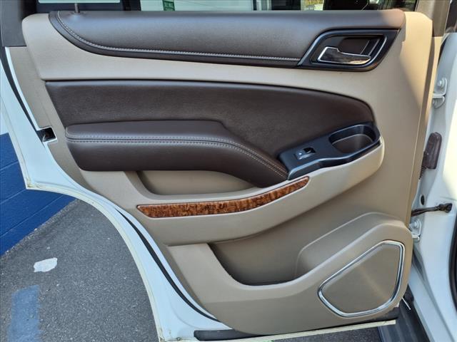 Photo of 2018 Summit White Chevrolet Tahoe