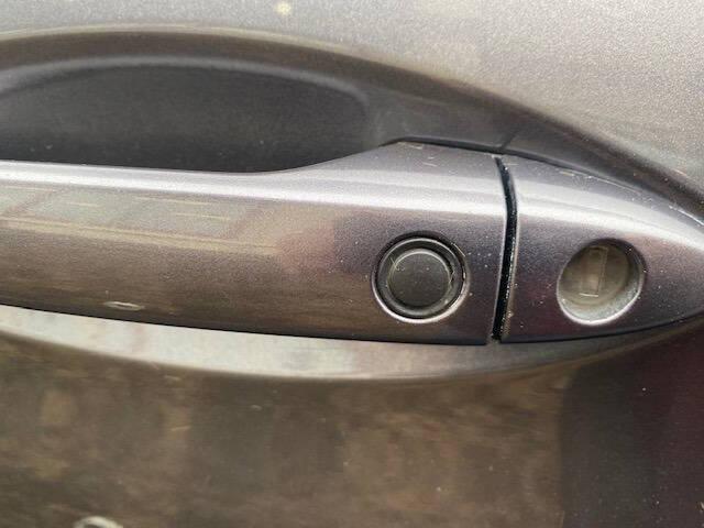 Photo of 2017 Modern Steel Metallic Honda Pilot