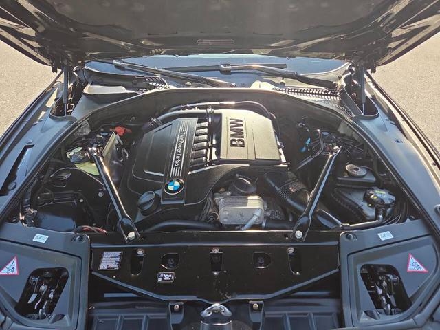 Photo of 2016 Gray BMW 535