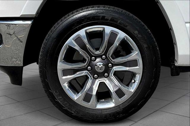 Photo of 2019 Ivory White Tri-Coat Pearlcoat RAM 1500