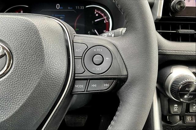 Photo of 2024 Ice Cap Toyota RAV4
