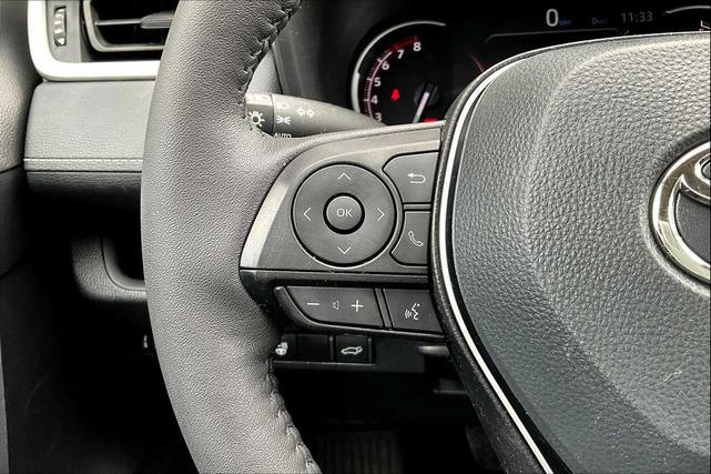 Photo of 2024 Ice Cap Toyota RAV4