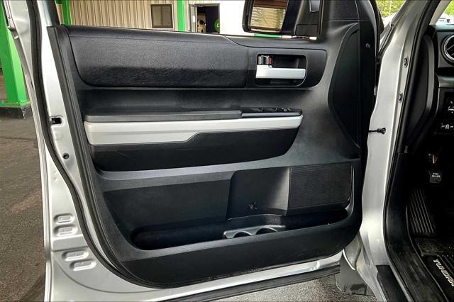 Photo of 2019 Silver Sky Metallic Toyota Tundra