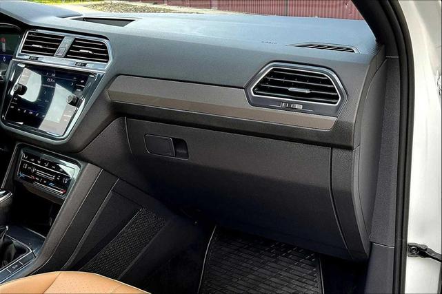 Photo of 2022 White Volkswagen Tiguan