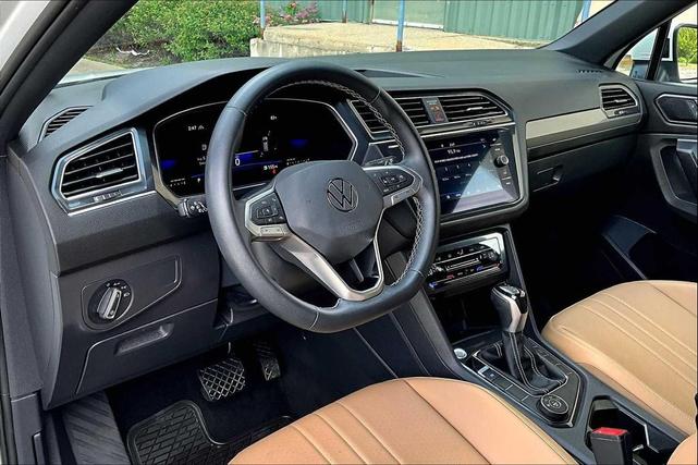 Photo of 2022 White Volkswagen Tiguan