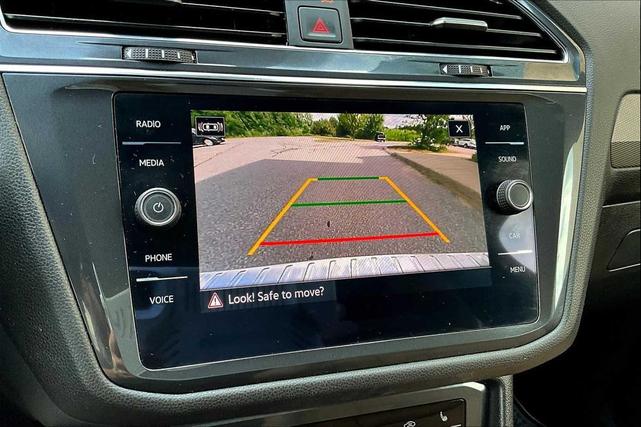 Photo of 2022 White Volkswagen Tiguan