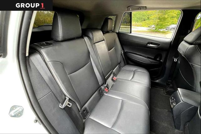 Photo of 2024 Wind Chill Pearl Toyota Corolla Cross