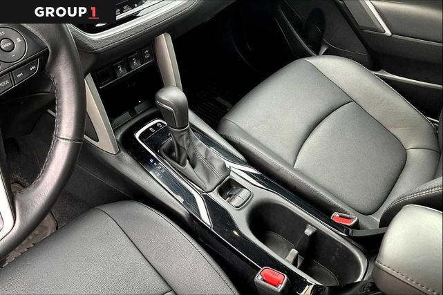 Photo of 2024 Wind Chill Pearl Toyota Corolla Cross