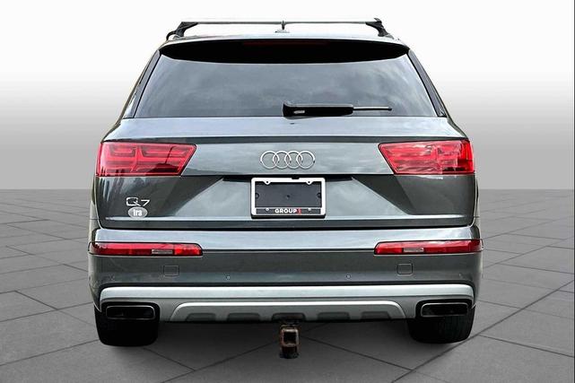Photo of 2019 Samurai Gray Metallic Audi Q7