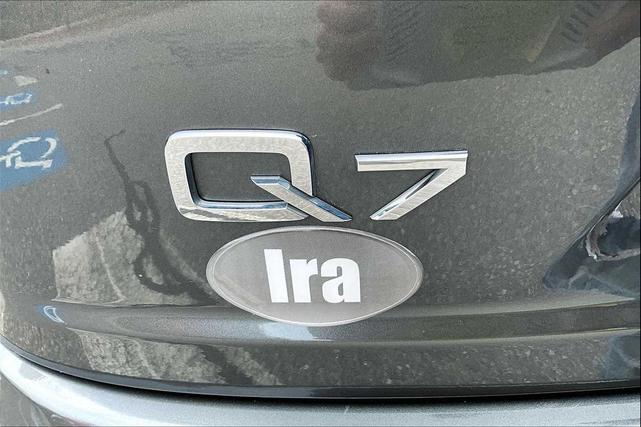 Photo of 2019 Samurai Gray Metallic Audi Q7