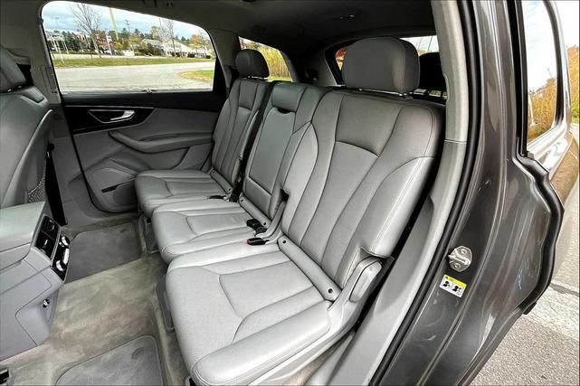 Photo of 2019 Samurai Gray Metallic Audi Q7
