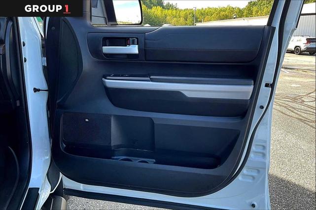 Photo of 2020 Super White Toyota Tundra