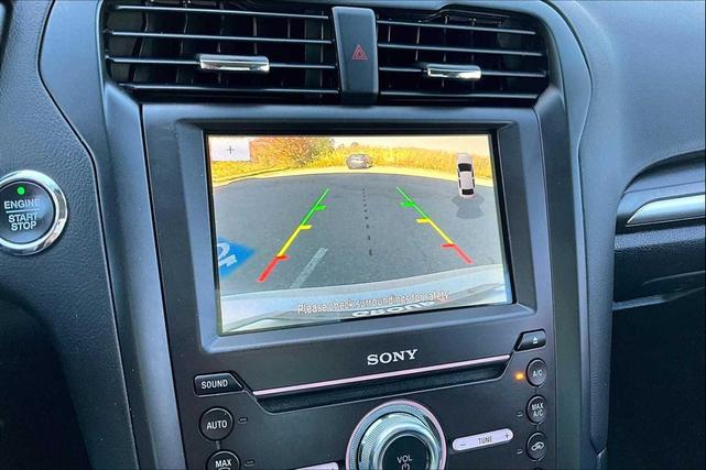 Photo of 2020 White Platinum Metallic Tri-Coat Ford Fusion