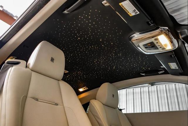 Photo of 2016 Metallic Gray Wrap Rolls-Royce Wraith