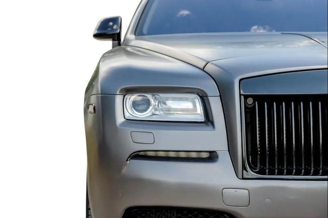 Photo of 2016 Metallic Gray Wrap Rolls-Royce Wraith
