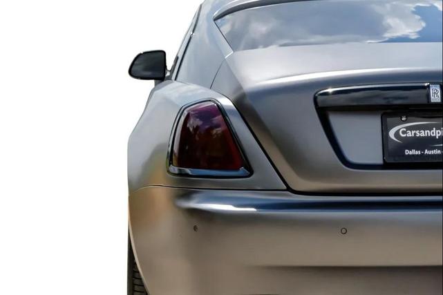 Photo of 2016 Metallic Gray Wrap Rolls-Royce Wraith