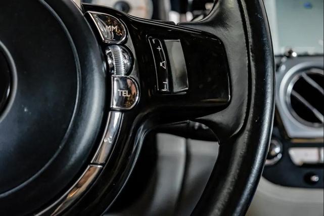 Photo of 2016 Metallic Gray Wrap Rolls-Royce Wraith
