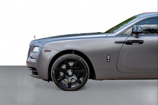 Photo of 2016 Metallic Gray Wrap Rolls-Royce Wraith
