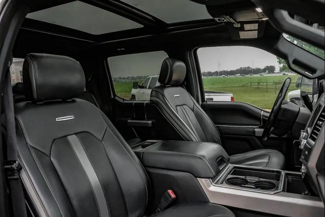 Photo of 2019 Off white Ford F-250
