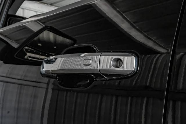 Photo of 2022 Black GMC Sierra 2500
