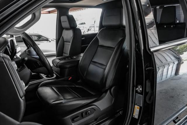 Photo of 2022 Black GMC Sierra 2500