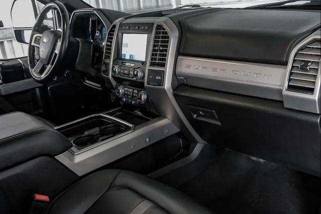 Photo of 2020 Agate Black Metallic Ford F-250