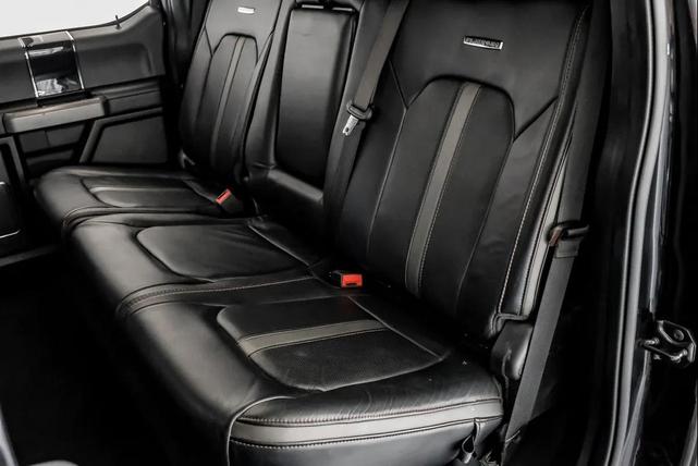 Photo of 2020 Agate Black Metallic Ford F-250