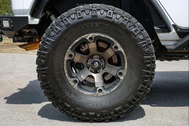 Photo of 2018 Bright White Clearcoat Jeep Wrangler Unlimited
