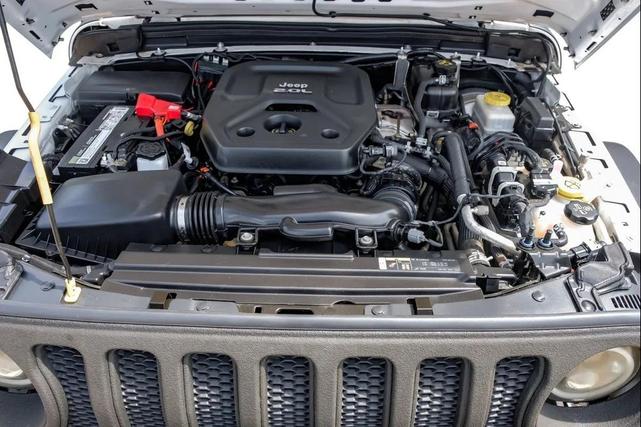 Photo of 2018 Bright White Clearcoat Jeep Wrangler Unlimited