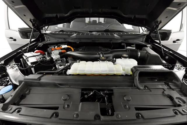 Photo of 2021 Agate Black Metallic Ford F-150