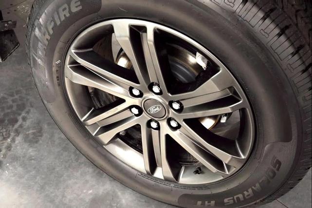 Photo of 2021 Agate Black Metallic Ford F-150