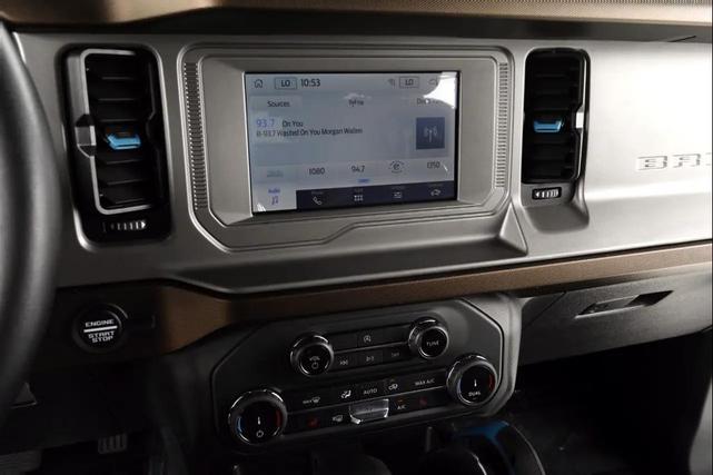 Photo of 2022 GRAY Ford Bronco