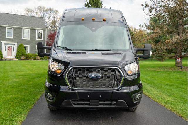 Photo of 2024 Agate Black Metallic Ford Transit-350