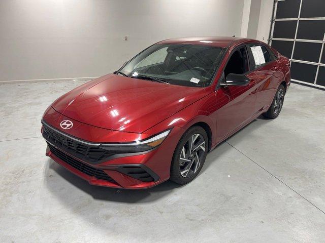 Photo of 2025 Red Hyundai ELANTRA