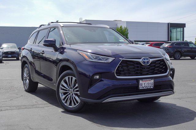 2024 Toyota Highlander Hybrid