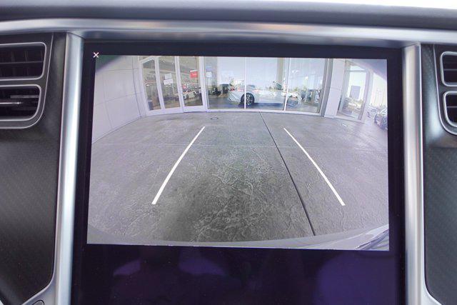 Photo of 2017 Silver Metallic Tesla Model S