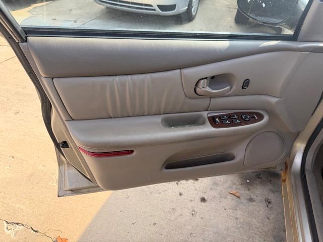 Photo of 2004 Cashmere Metallic Buick Century