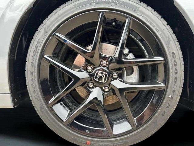 Photo of 2025 Pearl Honda Civic